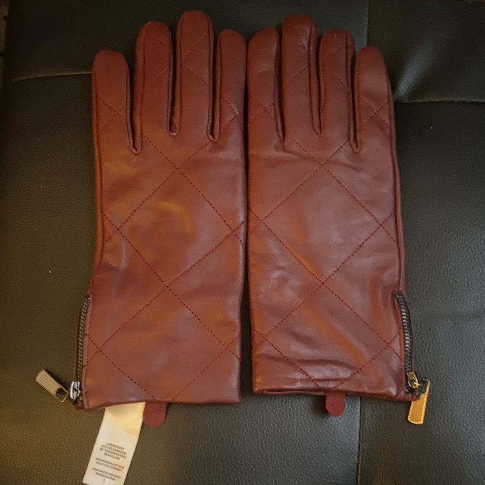 Chico's Quilted Leather Gloves - Rich Brown